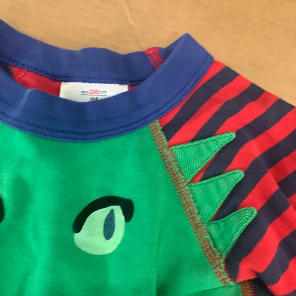 Hanna Andersson kids 100 4 Pajamas Set - Blue, Red, Green dragon polka dots